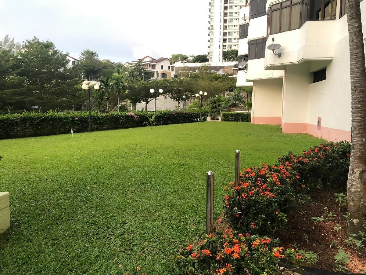 Beach Resort Home Stay Sri Sayang 05 Apartment Batu Ferringhi 2Bedroom